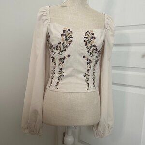 Promessa Women's Embriodered, Cropped, Peasant Sleeved Top - Size Medium